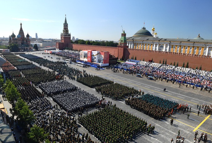 Nga: Hoành tráng lễ diễu binh kỷ niệm 75 năm Ngày Chiến thắng - Ảnh 12.