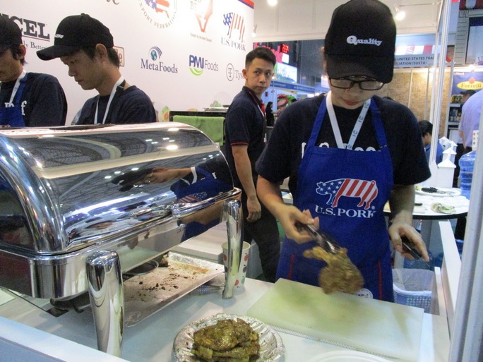 Giá thịt heo Việt Nam cao gấp 5 lần ở Mỹ - Ảnh 1. Giá thịt heo Việt Nam cao gấp 5 lần ở Mỹ - Ảnh 1.