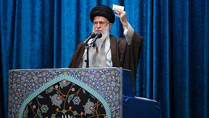 Các cơ sở hạt nhân Iran đang bị tấn công một cách bí ẩn - Ảnh 1.