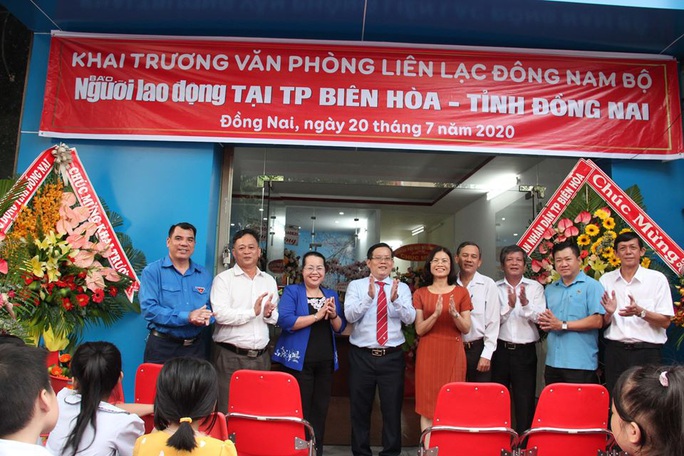 Báo Người Lao Động ra mắt văn phòng liên lạc khu vực Đông Nam Bộ - Ảnh 1. Báo Người Lao Động ra mắt văn phòng liên lạc khu vực Đông Nam Bộ - Ảnh 1.