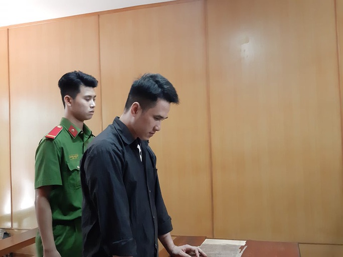 Phẫn nộ với lời khai của kẻ sát nhân đoạt mạng 3 người thân sau khi sử dụng ma túy - Ảnh 1. Phẫn nộ với lời khai của kẻ sát nhân đoạt mạng 3 người thân sau khi sử dụng ma túy - Ảnh 1.