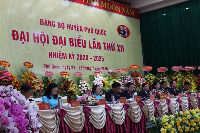 Ông Mai Văn Huỳnh tái đắc cử Bí thư Huyện ủy Phú Quốc - Ảnh 5. Ông Mai Văn Huỳnh tái đắc cử Bí thư Huyện ủy Phú Quốc - Ảnh 5.