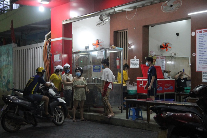 Chùm ảnh, clip: Đà Nẵng trước giờ G thực hiện cách ly xã hội - Ảnh 16. Chùm ảnh, clip: Đà Nẵng trước giờ G thực hiện cách ly xã hội - Ảnh 16.