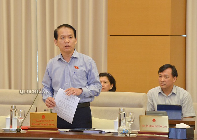Đề xuất tiếp tục dùng sổ hộ khẩu đến hết năm 2025 - Ảnh 1. Đề xuất tiếp tục dùng sổ hộ khẩu đến hết năm 2025 - Ảnh 1.