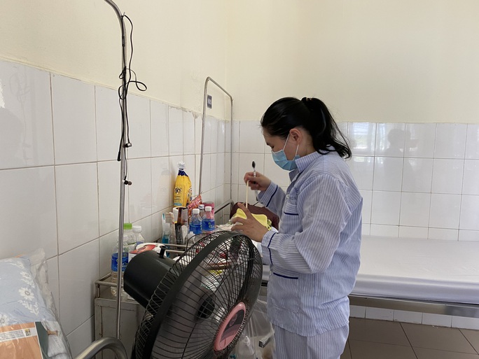 Tin vui: 4 bệnh nhân Covid-19 ở Đà Nẵng xuất viện - Ảnh 3. Tin vui: 4 bệnh nhân Covid-19 ở Đà Nẵng xuất viện - Ảnh 3.