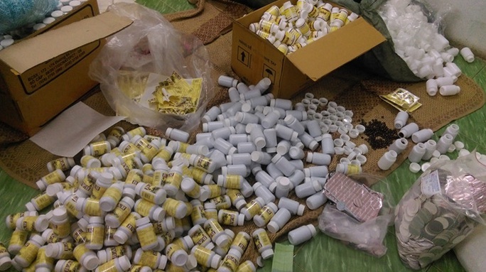 Ớn lạnh quy trình sản xuất viên giải rượu, sâm nhung bổ thận giả - Ảnh 3. Ớn lạnh quy trình sản xuất viên giải rượu, sâm nhung bổ thận giả - Ảnh 3.