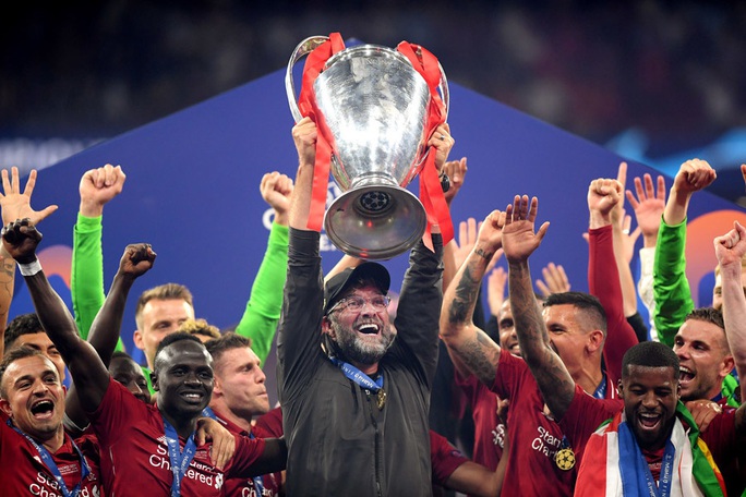 Thầy trò Klopp nhận danh hiệu xuất sắc nhất giải Ngoại hạng Anh - Ảnh 1. Thầy trò Klopp nhận danh hiệu xuất sắc nhất giải Ngoại hạng Anh - Ảnh 1.