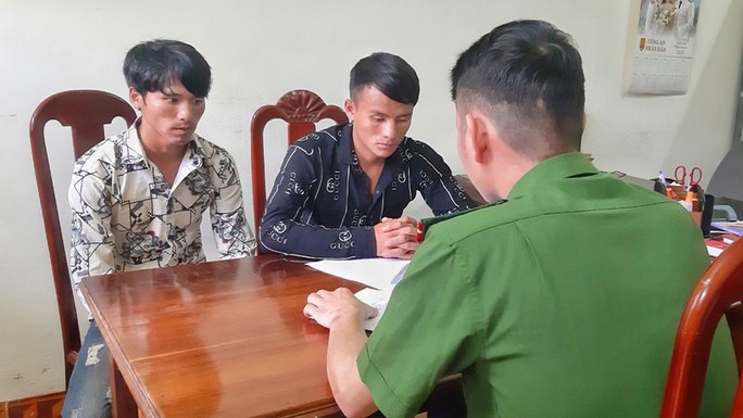 Rủ bạn đột nhập nhà người yêu cũ vắng chồng rồi thay nhau hiếp dâm - Ảnh 1.