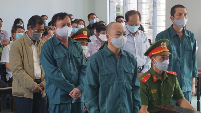 Kháng nghị không cho nguyên Chủ tịch TP Phan Thiết sai phạm đất đai hưởng án treo - Ảnh 1.