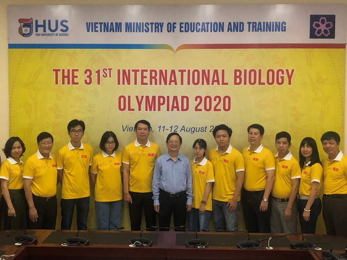 Nam sinh Huế giành huy chương vàng Olympic sinh học quốc tế - Ảnh 2. Nam sinh Huế giành huy chương vàng Olympic sinh học quốc tế - Ảnh 2.