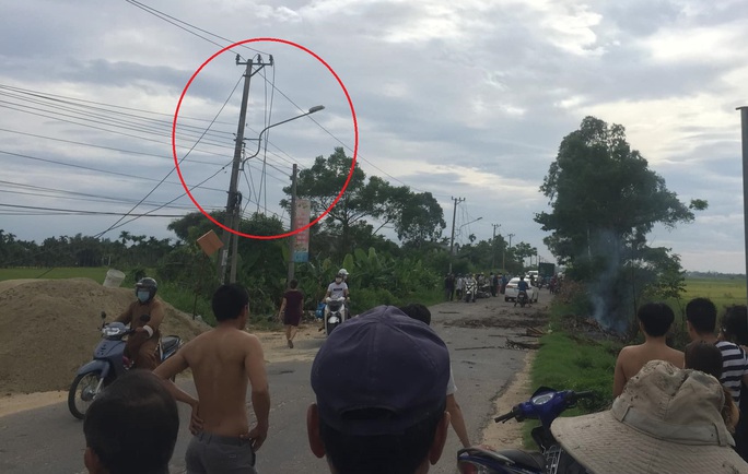 Nhân chứng vụ nổ kinh hoàng ở Quảng Nam: Nạn nhân bị hất bay qua bên kia đường - Ảnh 1.
