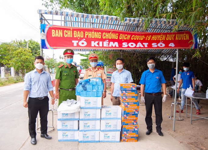 Vì tuyến đầu chống dịch Covid-19: Một tháng xa cách của gia đình tôi! - Ảnh 2. Vì tuyến đầu chống dịch Covid-19: Một tháng xa cách của gia đình tôi! - Ảnh 2.