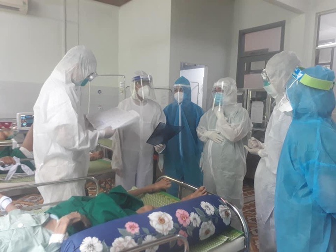 Không ghi nhận ca mắc mới Covid-19, đang có 12 bệnh nhân tiên lượng nặng và nguy kịch - Ảnh 1. Không ghi nhận ca mắc mới Covid-19, đang có 12 bệnh nhân tiên lượng nặng và nguy kịch - Ảnh 1.