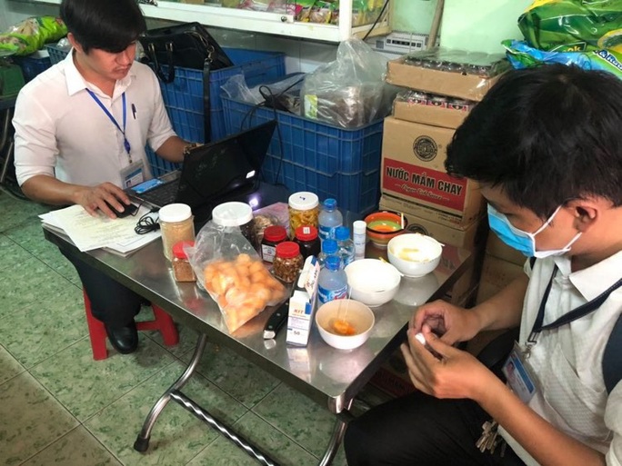 Đồng Nai khẩn cấp kiểm tra, yêu cầu ngừng sử dụng và thu hồi Pate Minh Chay - Ảnh 2. Đồng Nai khẩn cấp kiểm tra, yêu cầu ngừng sử dụng và thu hồi Pate Minh Chay - Ảnh 2.