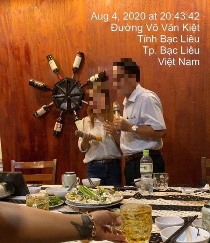 Làm rõ thông tin “Chủ tịch huyện hát karaoke ôm, đánh nhau bể đầu sứt trán” - Ảnh 2. Làm rõ thông tin “Chủ tịch huyện hát karaoke ôm, đánh nhau bể đầu sứt trán” - Ảnh 2.
