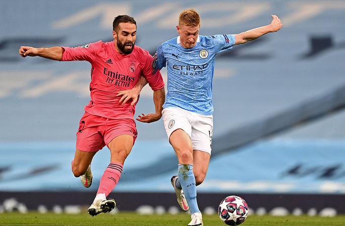 Bắn hạ Kền kền trắng, Man City thẳng tiến Champions League - Ảnh 1. Bắn hạ Kền kền trắng, Man City thẳng tiến Champions League - Ảnh 1.