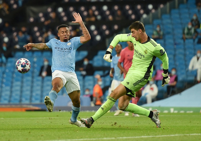 Bắn hạ Kền kền trắng, Man City thẳng tiến Champions League - Ảnh 7. Bắn hạ Kền kền trắng, Man City thẳng tiến Champions League - Ảnh 7.