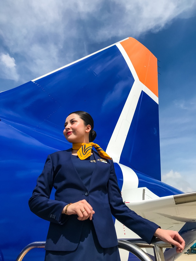 Lần đầu lộ diện màu sơn mới của máy bay và trang phục tiếp viên Pacific Airlines - Ảnh 2.