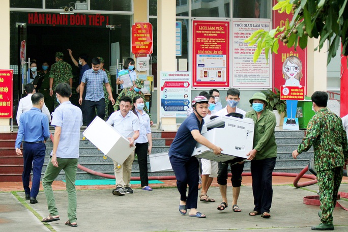 Điều tra vụ hỏa hoạn tại trung tâm hành chính công thị xã Đông Triều - Ảnh 3. Điều tra vụ hỏa hoạn tại trung tâm hành chính công thị xã Đông Triều - Ảnh 3.