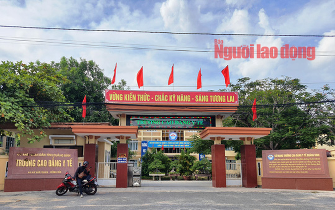 125 học viên cao đẳng liên thông ngành y ở Quảng Bình bất ngờ bị thu hồi bằng tốt nghiệp - Ảnh 1. 125 học viên cao đẳng liên thông ngành y ở Quảng Bình bất ngờ bị thu hồi bằng tốt nghiệp - Ảnh 1.