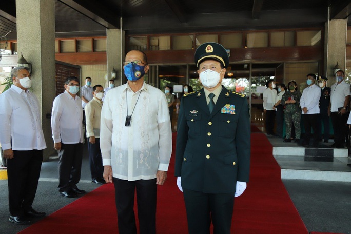 Philippines đổi chiều về biển Đông với Trung Quốc - Ảnh 2. Philippines đổi chiều về biển Đông với Trung Quốc - Ảnh 2.