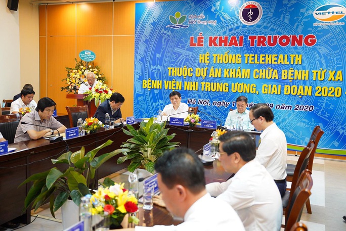 Khám, chữa bệnh từ xa về đích trước hạn - Ảnh 2. Khám, chữa bệnh từ xa về đích trước hạn - Ảnh 2.
