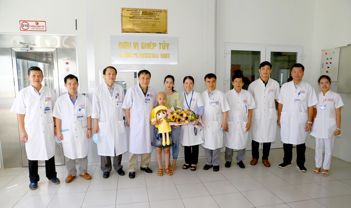 Ghép tủy chữa khỏi u nguyên bào thần kinh cho bé 8 tuổi - Ảnh 1. Ghép tủy chữa khỏi u nguyên bào thần kinh cho bé 8 tuổi - Ảnh 1.