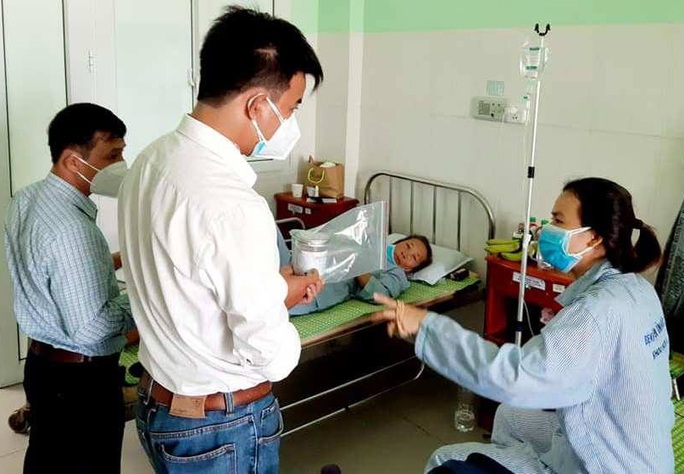 Phát hiện vi khuẩn Botulinum trong mẫu pate Minh Chay ở Quảng Nam - Ảnh 2.