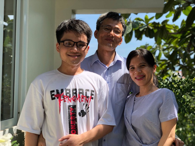Đợt 2 kỳ thi tốt nghiệp THPT 2020: Thêm nhiều thủ khoa toàn quốc - Ảnh 1. Đợt 2 kỳ thi tốt nghiệp THPT 2020: Thêm nhiều thủ khoa toàn quốc - Ảnh 1.
