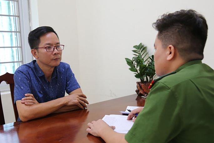 Khởi tố 1 Phó ban Tuyên giáo huyện uỷ vu khống, phá rối đại hội Đảng - Ảnh 1. Khởi tố 1 Phó ban Tuyên giáo huyện uỷ vu khống, phá rối đại hội Đảng - Ảnh 1.