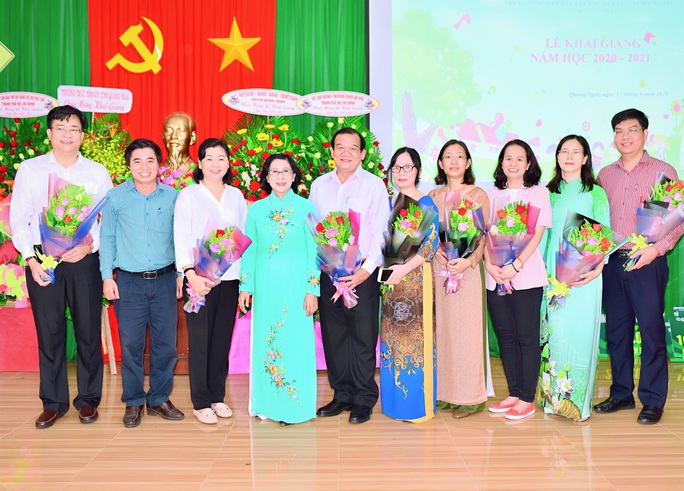 Trung tâm nuôi dạy trẻ khuyết tật Võ Hồng Sơn khai giảng năm học mới - Ảnh 4.