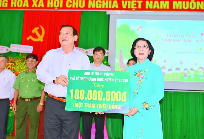 Trung tâm nuôi dạy trẻ khuyết tật Võ Hồng Sơn khai giảng năm học mới - Ảnh 8.