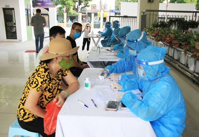 Hà Nội và TP HCM hơn 1 tháng qua không ghi nhận ca mắc Covid-19 - Ảnh 2. Hà Nội và TP HCM hơn 1 tháng qua không ghi nhận ca mắc Covid-19 - Ảnh 2.