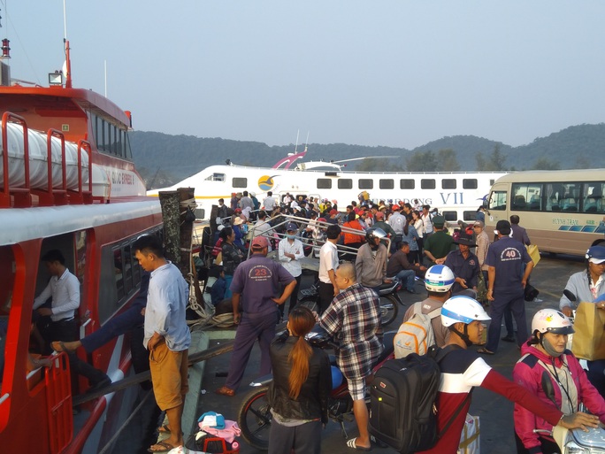 Bão tan, tàu cao tốc đi Phú Quốc nhận tin vui - Ảnh 1. Bão tan, tàu cao tốc đi Phú Quốc nhận tin vui - Ảnh 1.