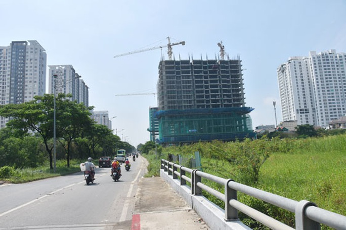Giá nhà đất vẫn cao - Ảnh 1. Giá nhà đất vẫn cao - Ảnh 1.