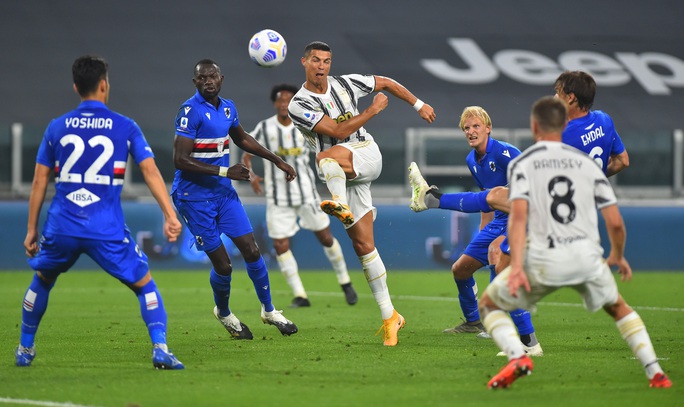 Ronaldo khai hỏa, Juventus mở màn mãn nhãn ở Turin - Ảnh 1.