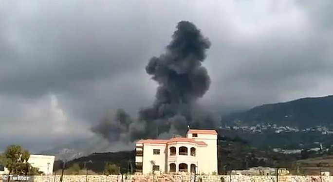 Lebanon lại rung chuyển vì một vụ nổ - Ảnh 1. Lebanon lại rung chuyển vì một vụ nổ - Ảnh 1.