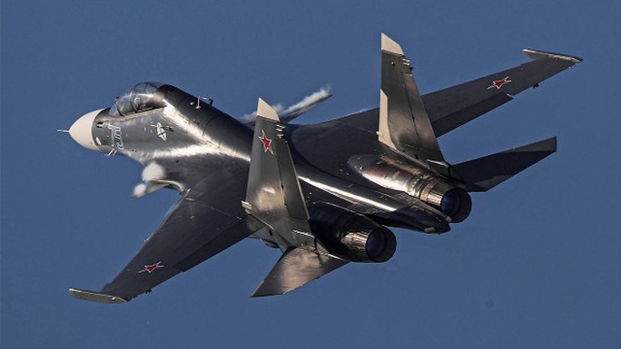 Chiến đấu cơ Su-30 của Nga bị đồng đội bắn rơi - Ảnh 1.