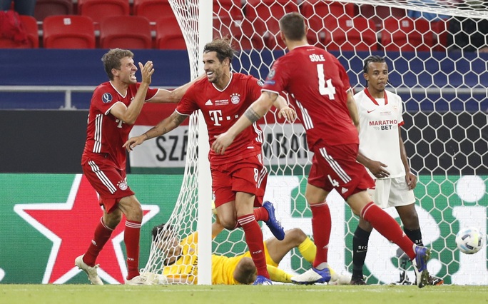 Ngược dòng đẳng cấp, Bayern Munich đăng quang Siêu cúp châu Âu - Ảnh 7.