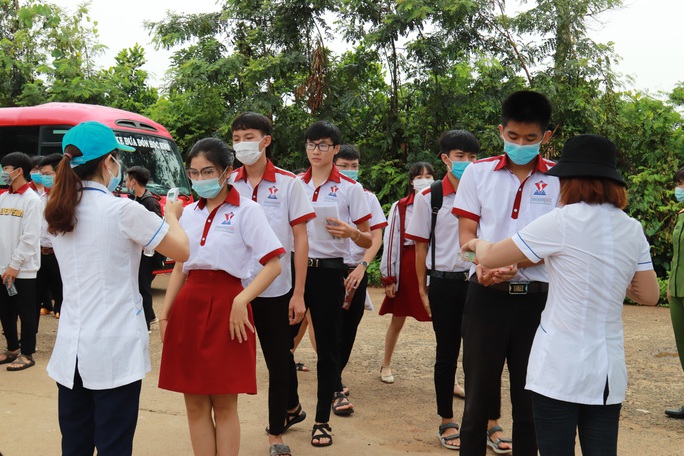 Thí sinh Đắk Lắk soán ngôi thủ khoa khối A1 toàn quốc - Ảnh 1. Thí sinh Đắk Lắk soán ngôi thủ khoa khối A1 toàn quốc - Ảnh 1.
