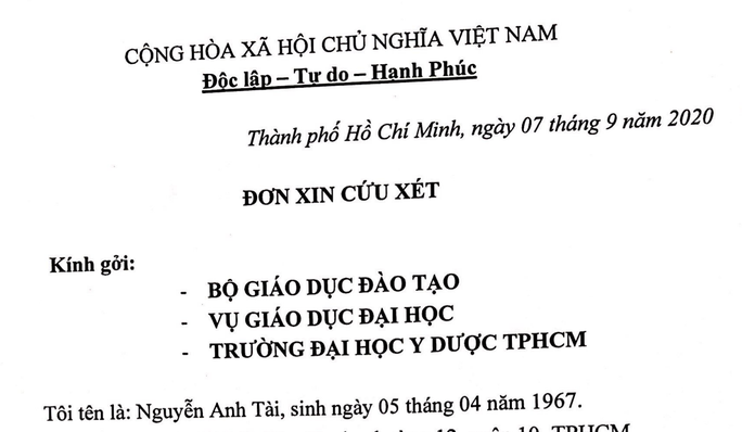 ĐH Y dược TP HCM không gia hạn nhận chứng chỉ tiếng Anh, Phụ huynh làm đơn lên Bộ GD-ĐT  - Ảnh 1.