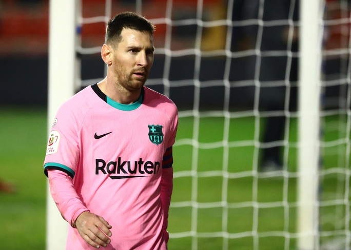 Giúp Barcelona ngược dòng thắng, Messi thiết lập kỷ lục mới - Ảnh 4.