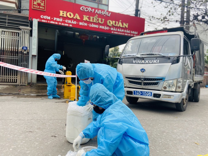 Phong toả 1 xã giáp ổ dịch Covid-19 Chí Linh - Ảnh 2.