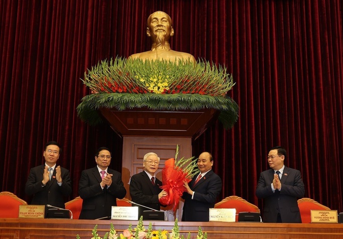 Đồng chí Nguyễn Phú Trọng tái đắc cử Tổng Bí thư - Ảnh 1.