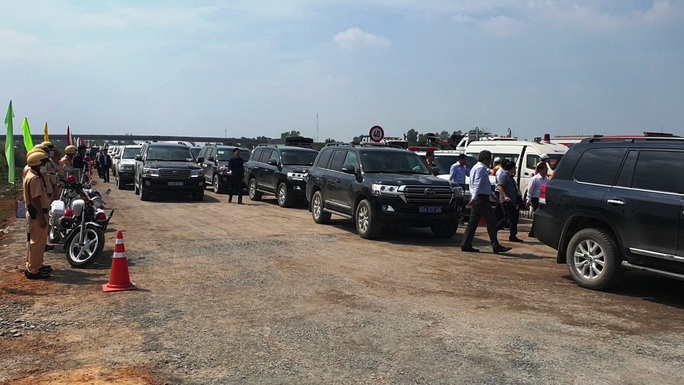 Thủ tướng cắt băng thông tuyến cao tốc Trung Lương - Mỹ Thuận - Ảnh 6.