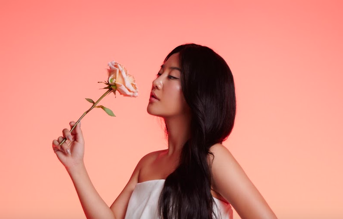 Sao Việt cảm thấy may mắn được ở Việt Nam, kỳ vọng thăng hoa trong năm Tân Sửu - Ảnh 1.