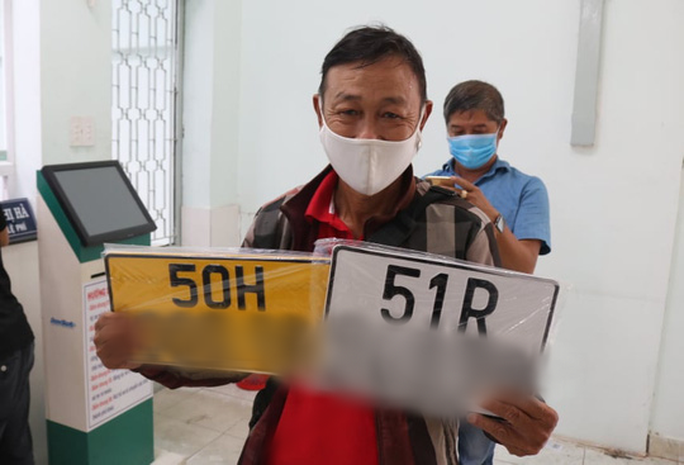 Công an TP HCM khuyến cáo gì đối với người đổi biển số vàng? - Ảnh 1.