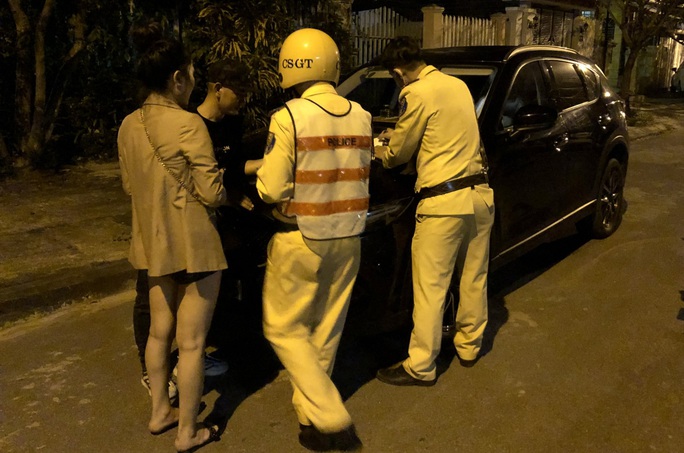 Nhậu xong lái ô tô, thanh niên ở Quảng Nam bị phạt 45 triệu đồng - Ảnh 1.