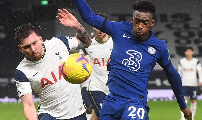 Tottenham chết trên chấm phạt đền, Chelsea thắng derby London nghiệt ngã - Ảnh 3.