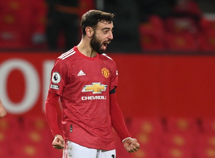 Công làm thủ phá, Man United đánh rơi chiến thắng ở Old Trafford - Ảnh 5.